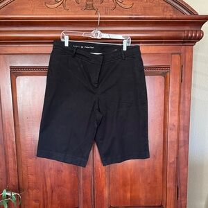 Talbots Women's Black Perfect Shorts Size 16